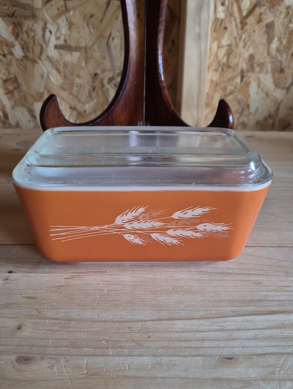 Vtg PYREX Autumn Harvest Wheat Refrigerator Dish 502 With Lid Made In USA *HTF